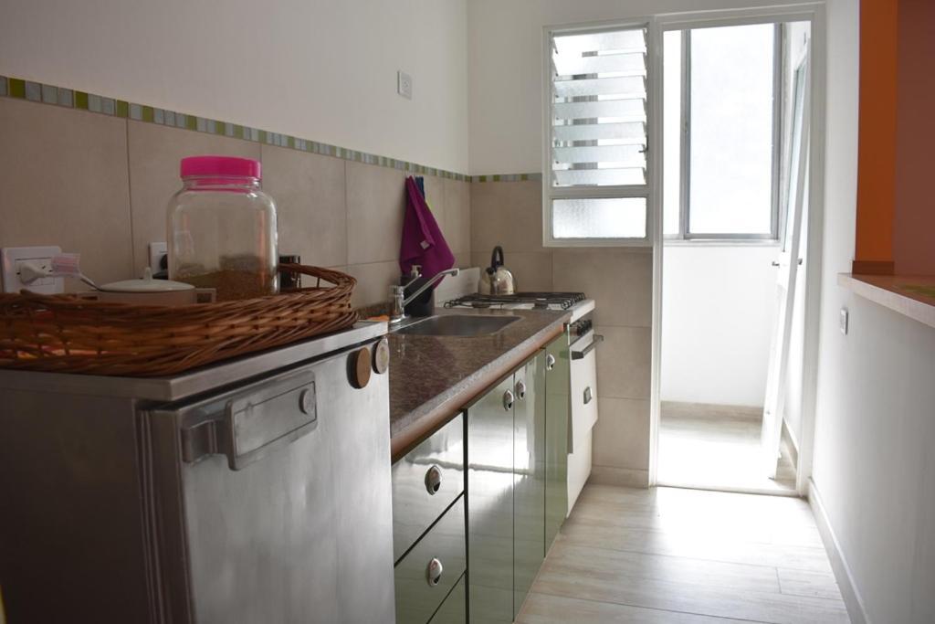 Calido, Luminoso & Excelente Ubicacion Ba Apartment บัวโนสไอเรส ภายนอก รูปภาพ
